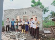 Polsek Jerowaru Salurkan Bantuan Ke Warga Terdampak Musibah Angin Puting Beliung