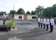 Simak Amanat Kapolres Lotim Saat Pipin Upacara Penerimaan Penghargaan Kepada Belasan Personel Sat Res Narkoba