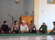 Melalui Jum’at Berkah Kapolres Lotim Dekatkan diri Dengan Masyarakat