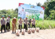 Kabid Propam Polda NTB Pimpin Penanaman Jagung Dukung Program Ketahanan Pangan di Lombok Timur